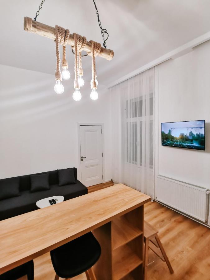 Fly Residence Arad Zewnętrze zdjęcie