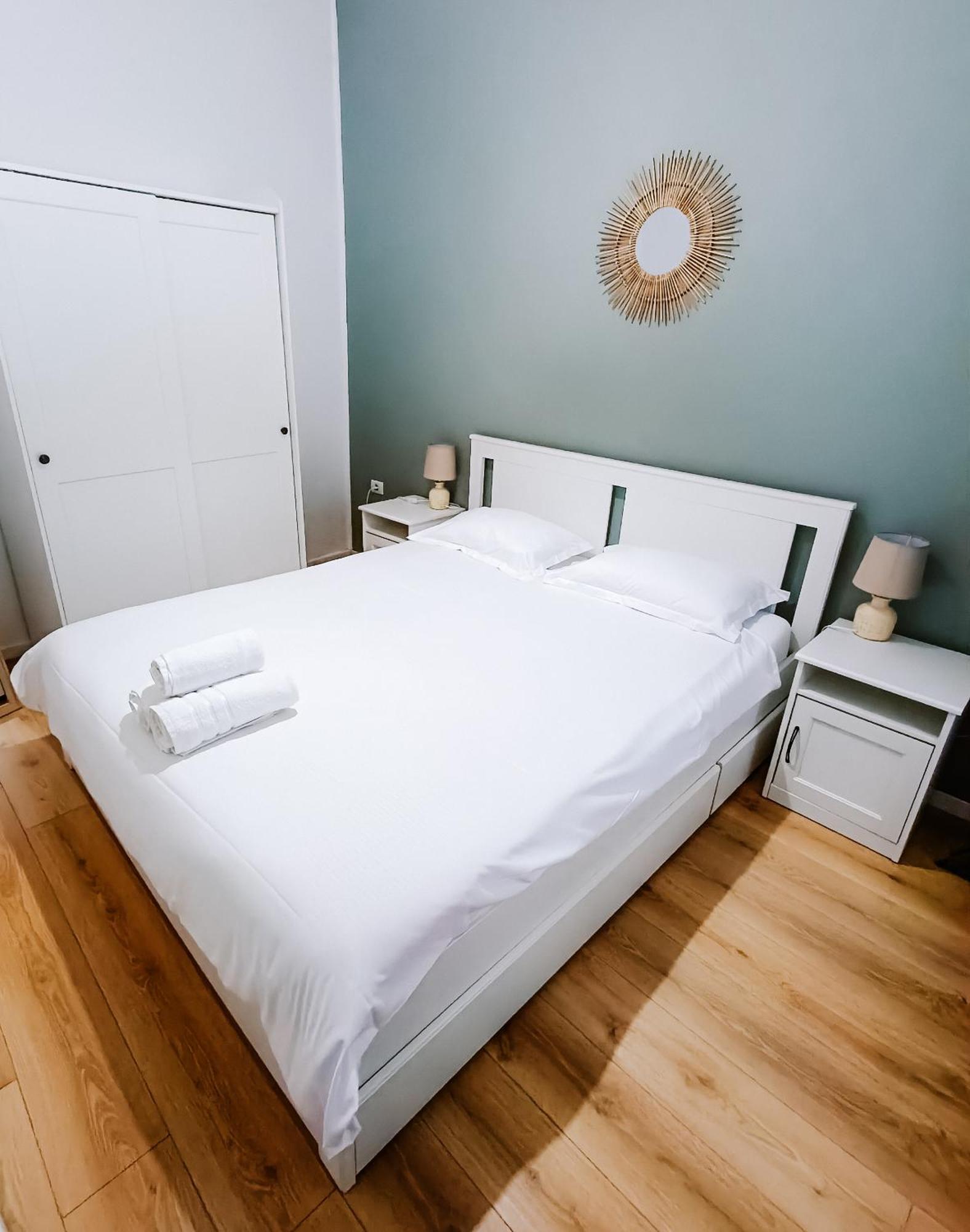 Fly Residence Arad Zewnętrze zdjęcie